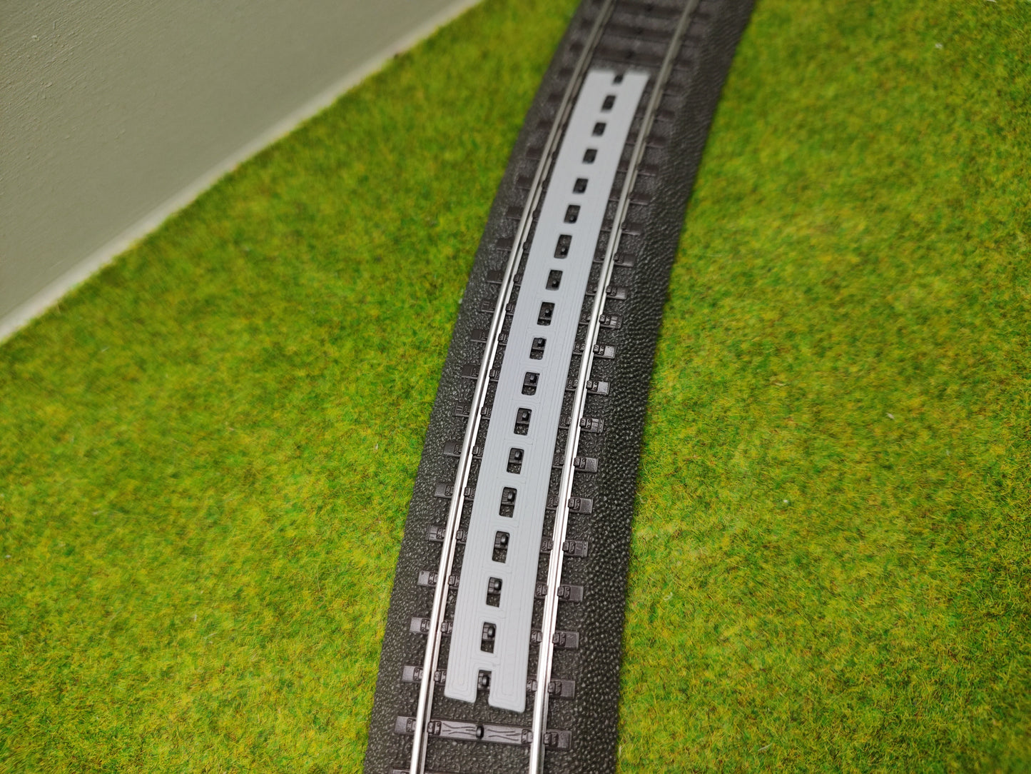 H0 Zubehör - Schwellenbohlen für Märklin C Gleis R3 - 126 mm