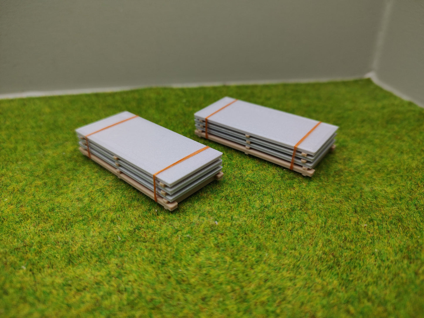 H0 Ladegut- Betonplatten - Set - auf Palette für Schwerlastwagons