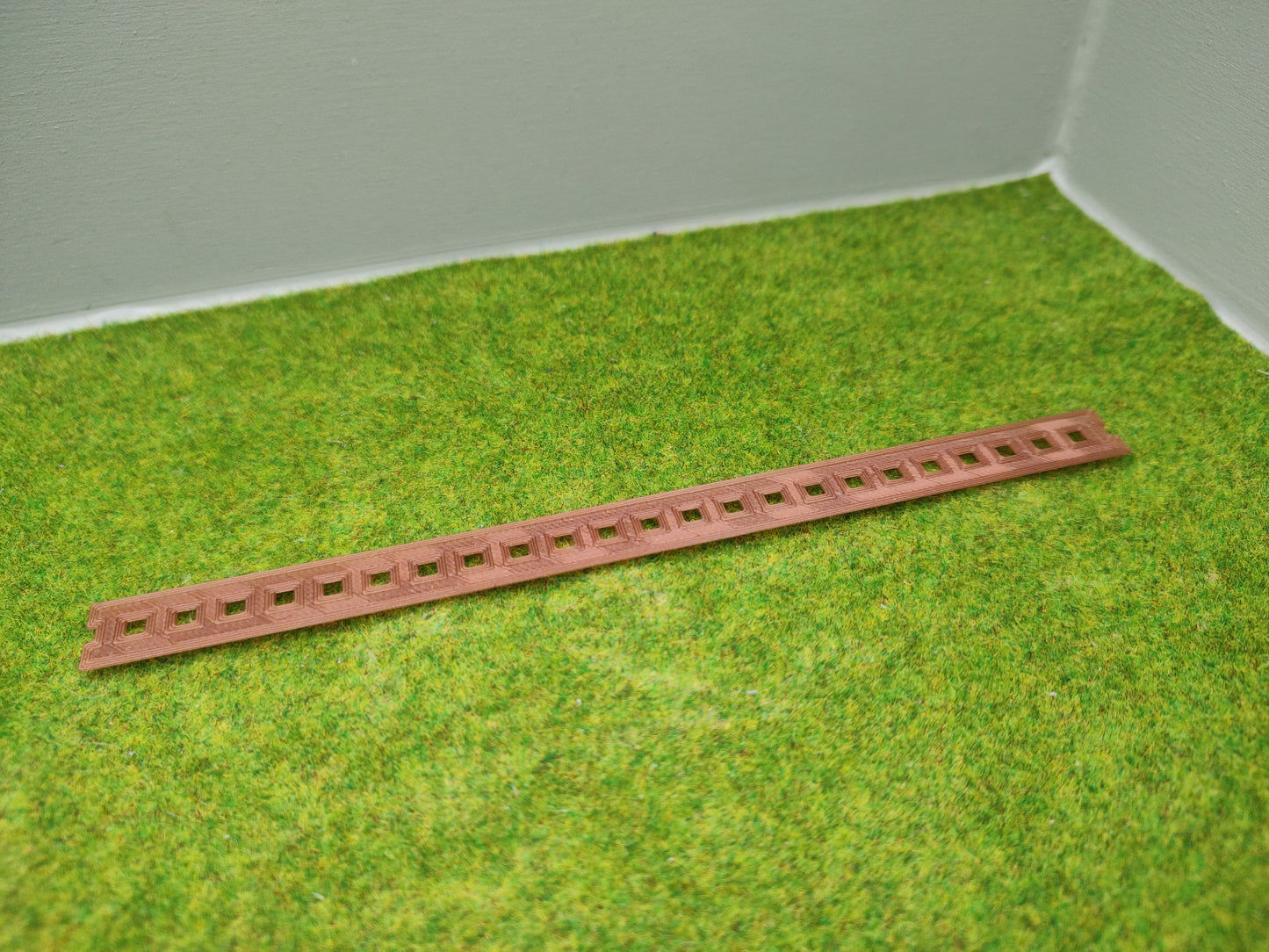 H0 Zubehör - Schwellenbohlen für Märklin C- und M Gleis - 180 mm