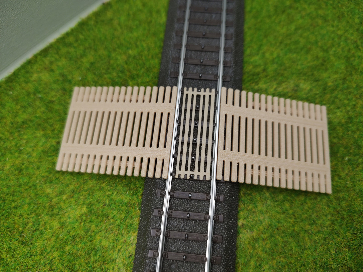Bahnübergang für Märklin C-Gleis-50x40mm - Holzoptik