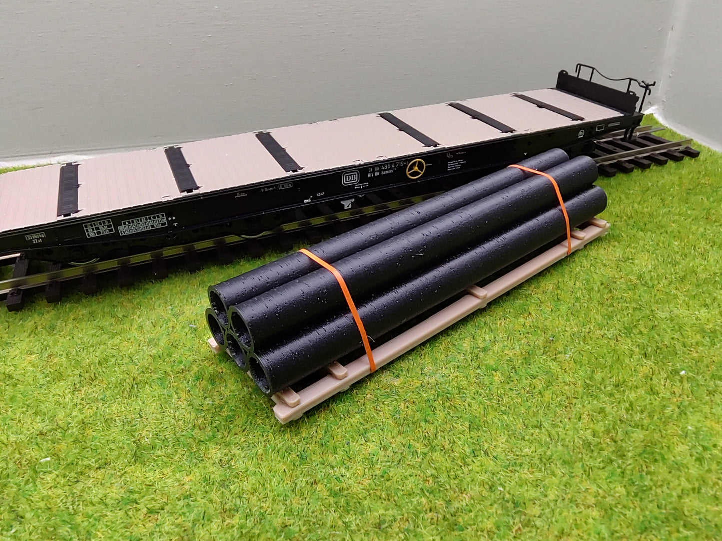 H0 Ladegut - Erdrohren auf Palette für Schwerlastwagons und Flachwagen