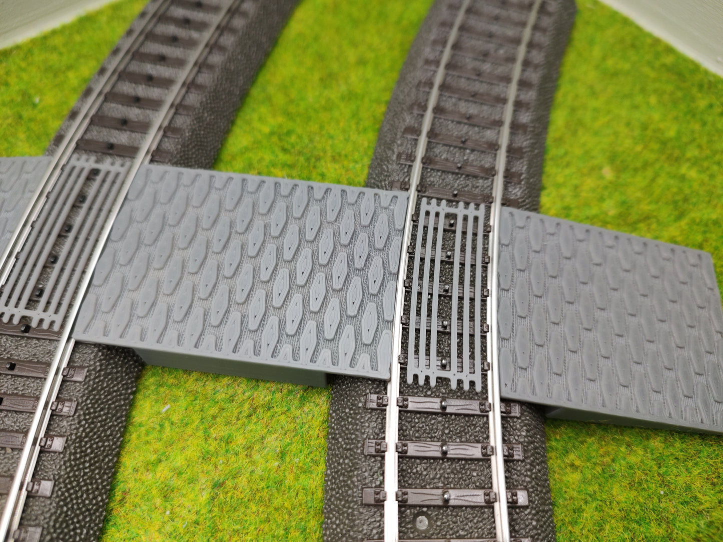 Bahnübergang H0 für Märklin C-Gleis-58x40mm