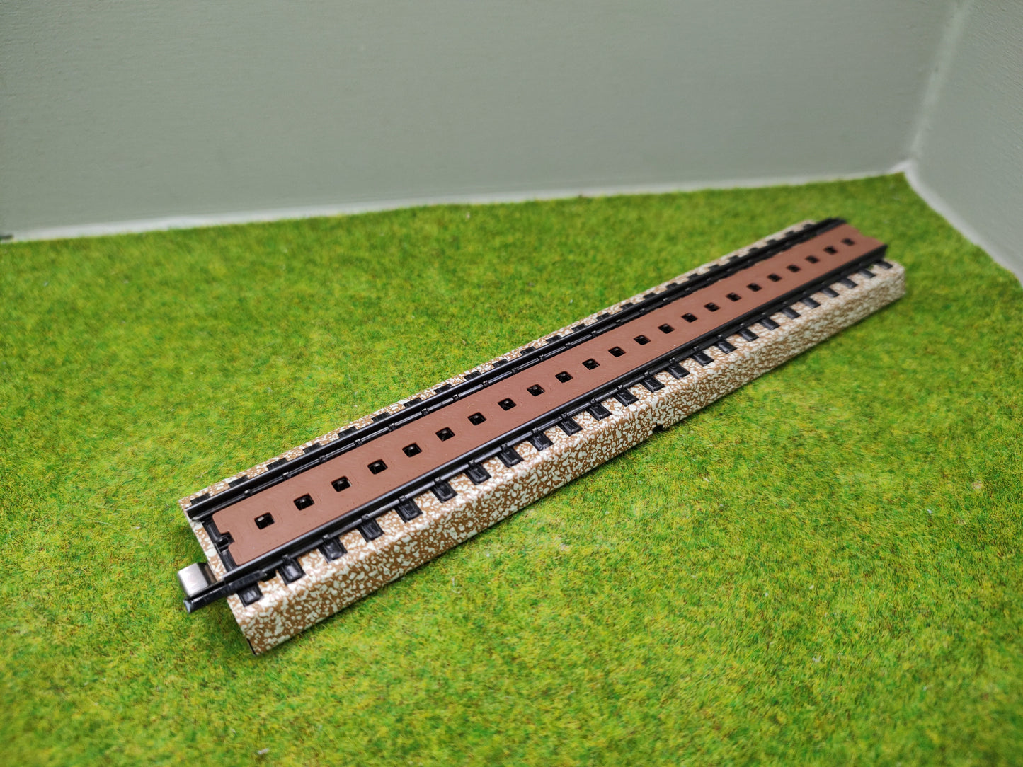 H0 Zubehör - Schwellenbohlen das für Märklin C- und M Gleis - 180 mm