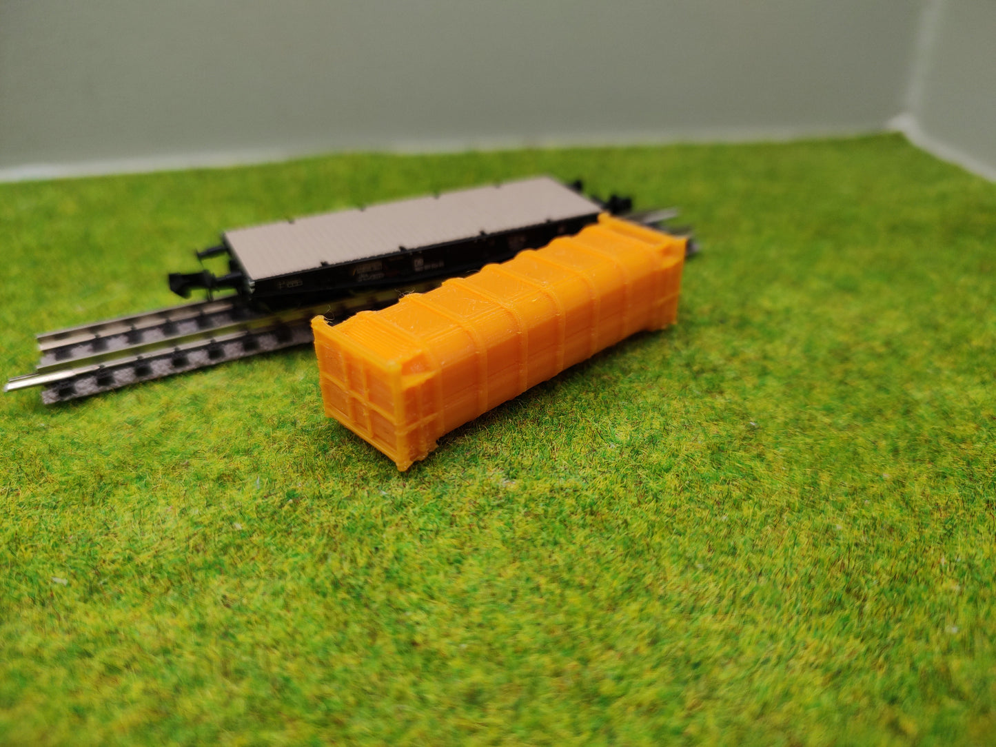 Ladegut Spur N - Pressmüllcontainer für Schwerlastwagons und Containerwagen