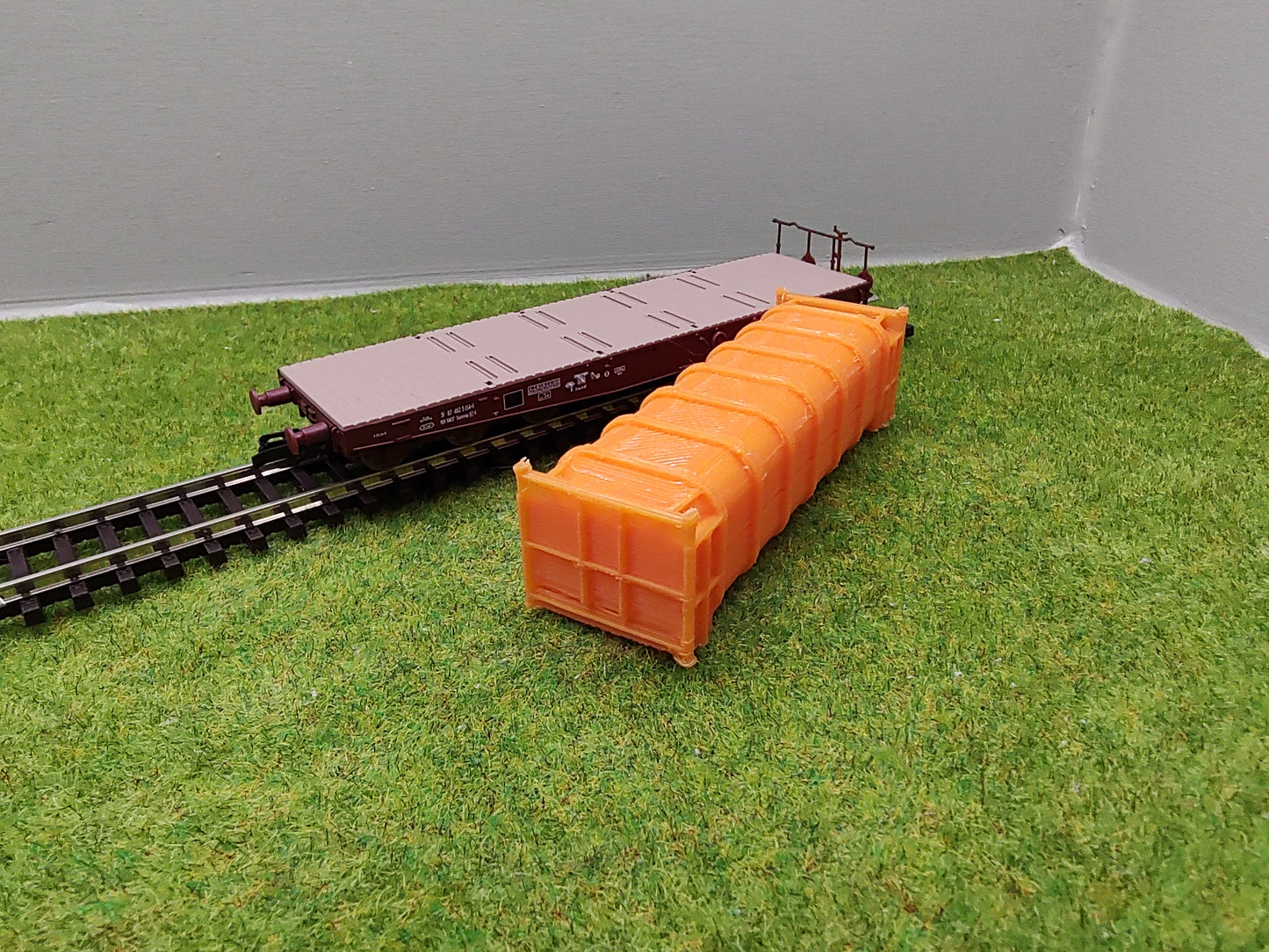 Ladegut Spur TT - Pressmüllcontainer für Schwerlastwagons und Containerwagen