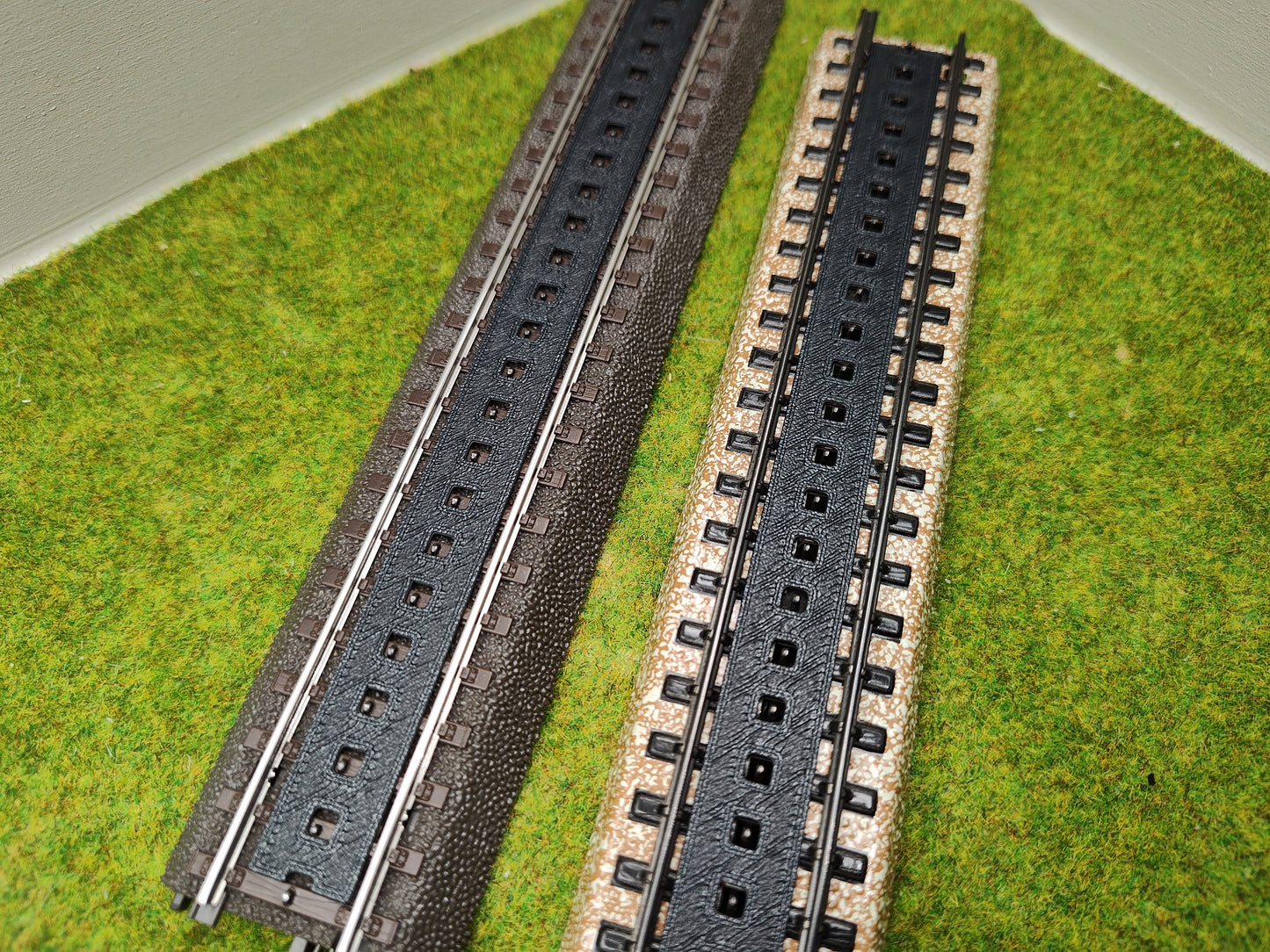 H0 Zubehör - Schwellenbohlen für Märklin C- und M Gleis - 180 mm