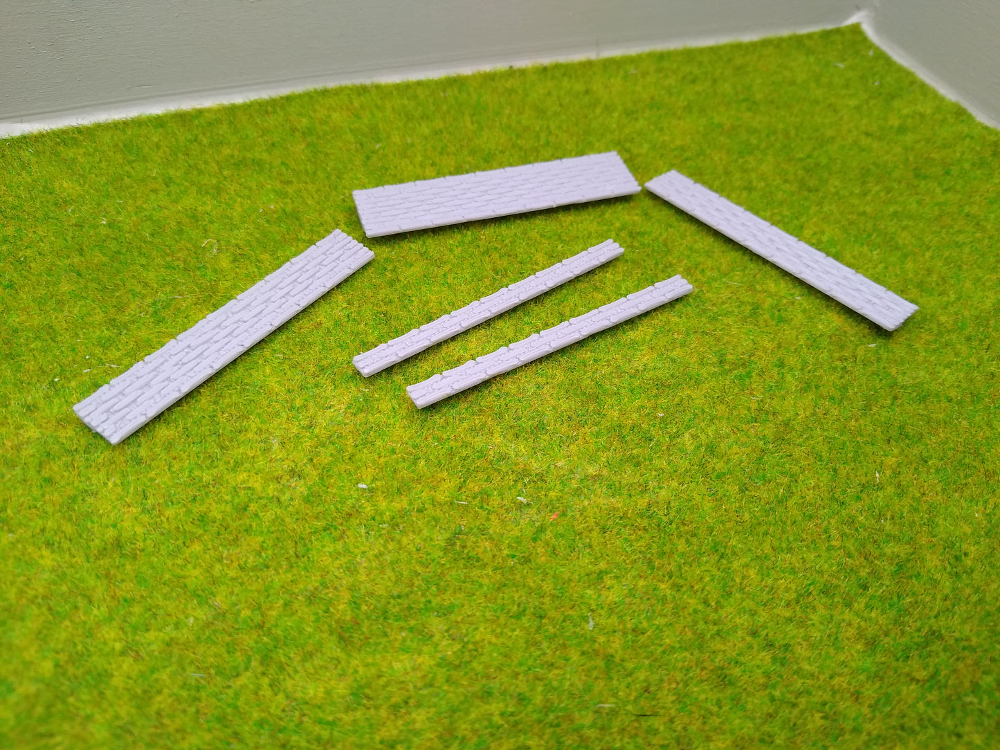 Bahnübergang für Spur Z - 14 x 60 mm - grau