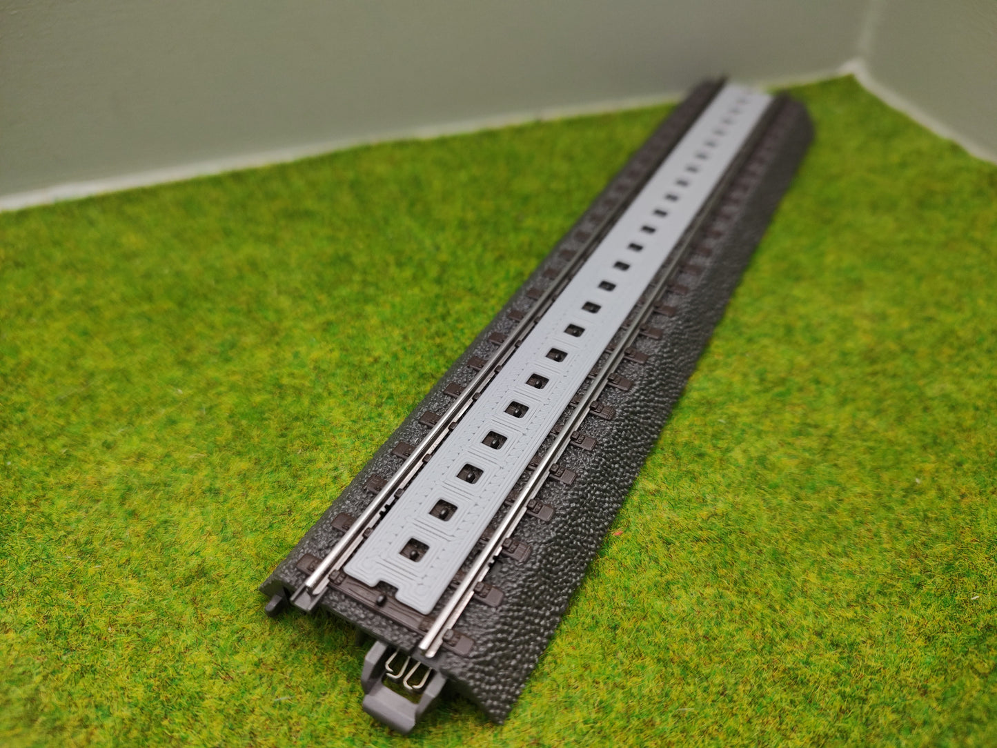 H0 Zubehör - Schwellenbohlen für Märklin M- und C Gleis - 180 mm