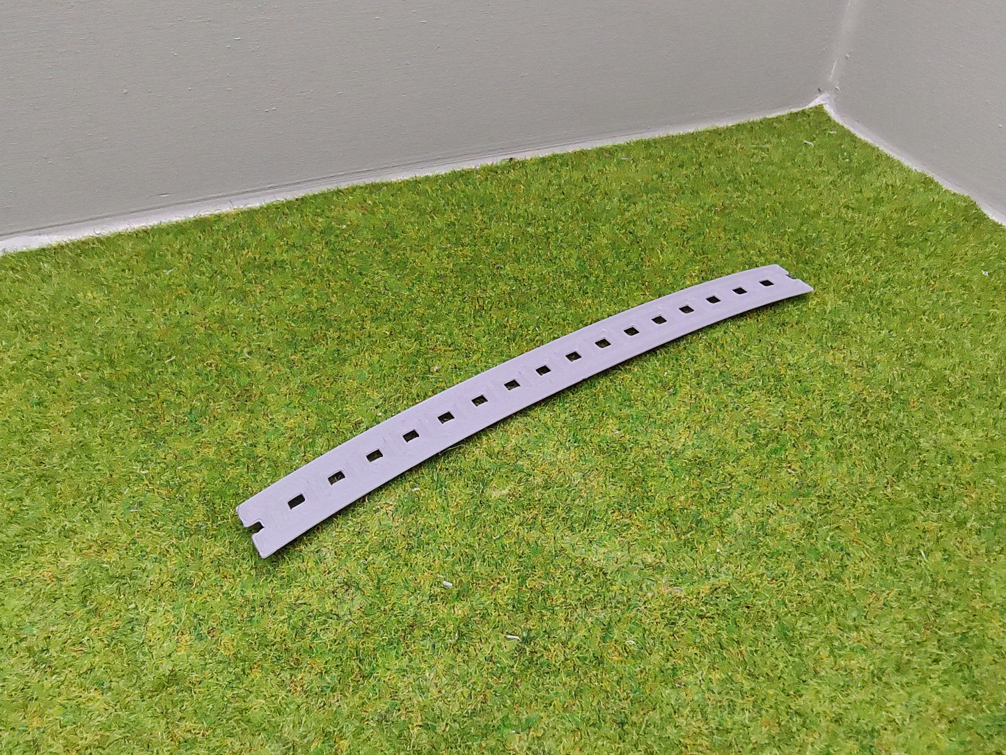 H0 Zubehör - Schwellenbohlen gebogen für Märklin C Gleis R1 - 128,5 mm