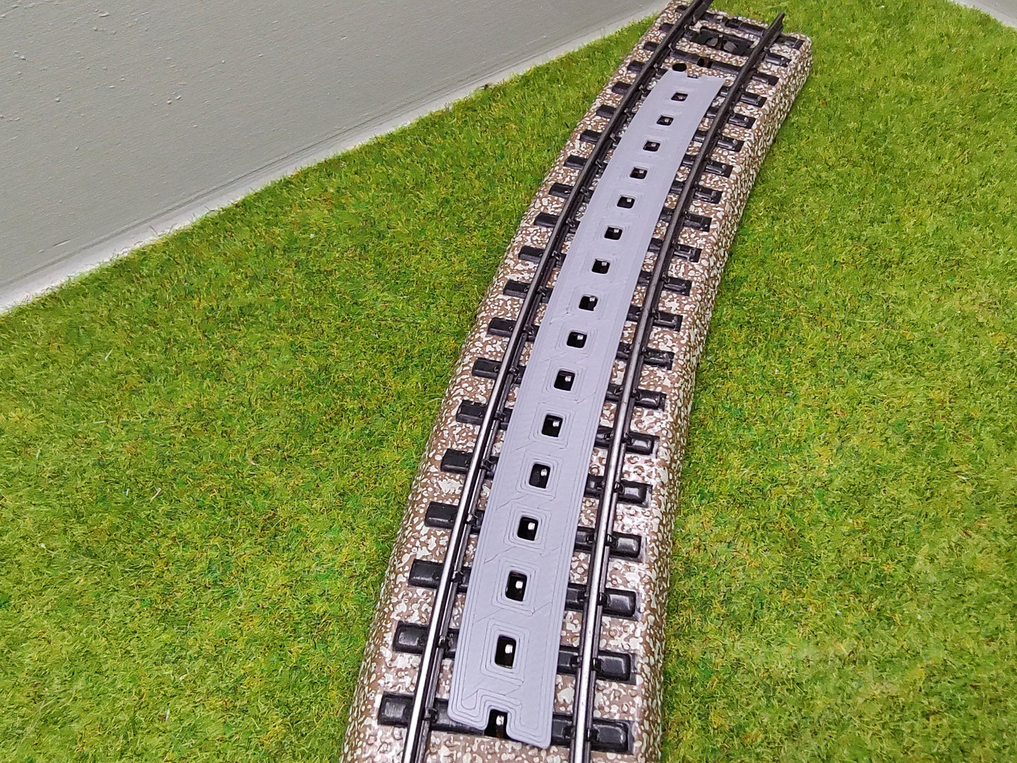 H0 Zubehör - Schwellenbohlen gebogen für Märklin M Gleis 5200 - 135 mm