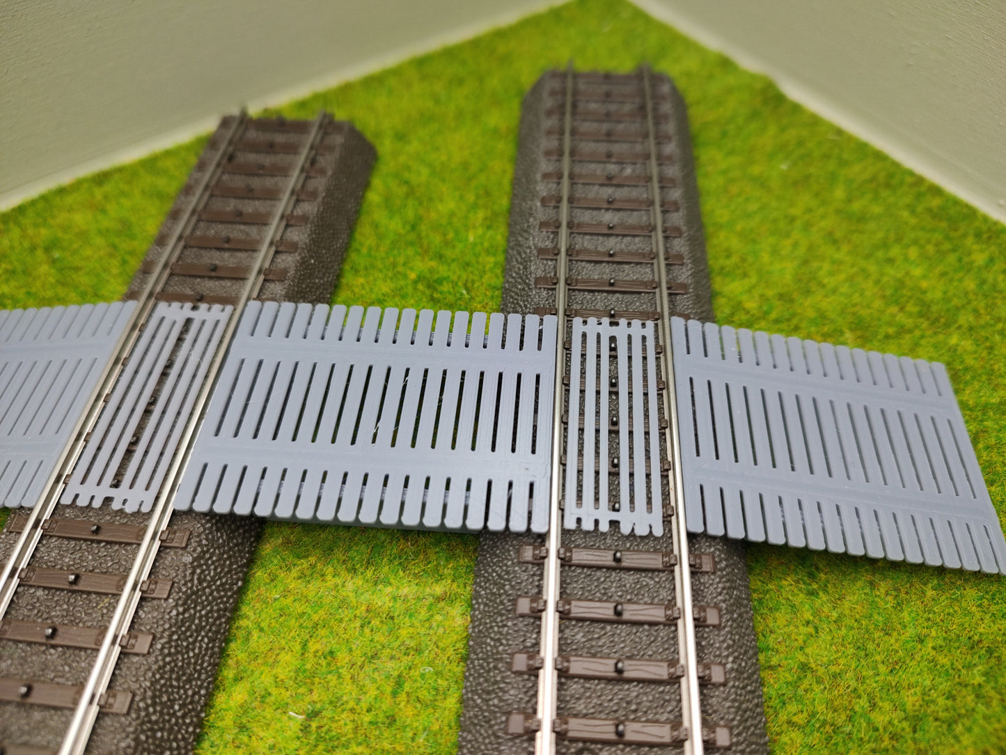 Bahnübergang H0 für Märklin C-Gleis-53x40mm - grau