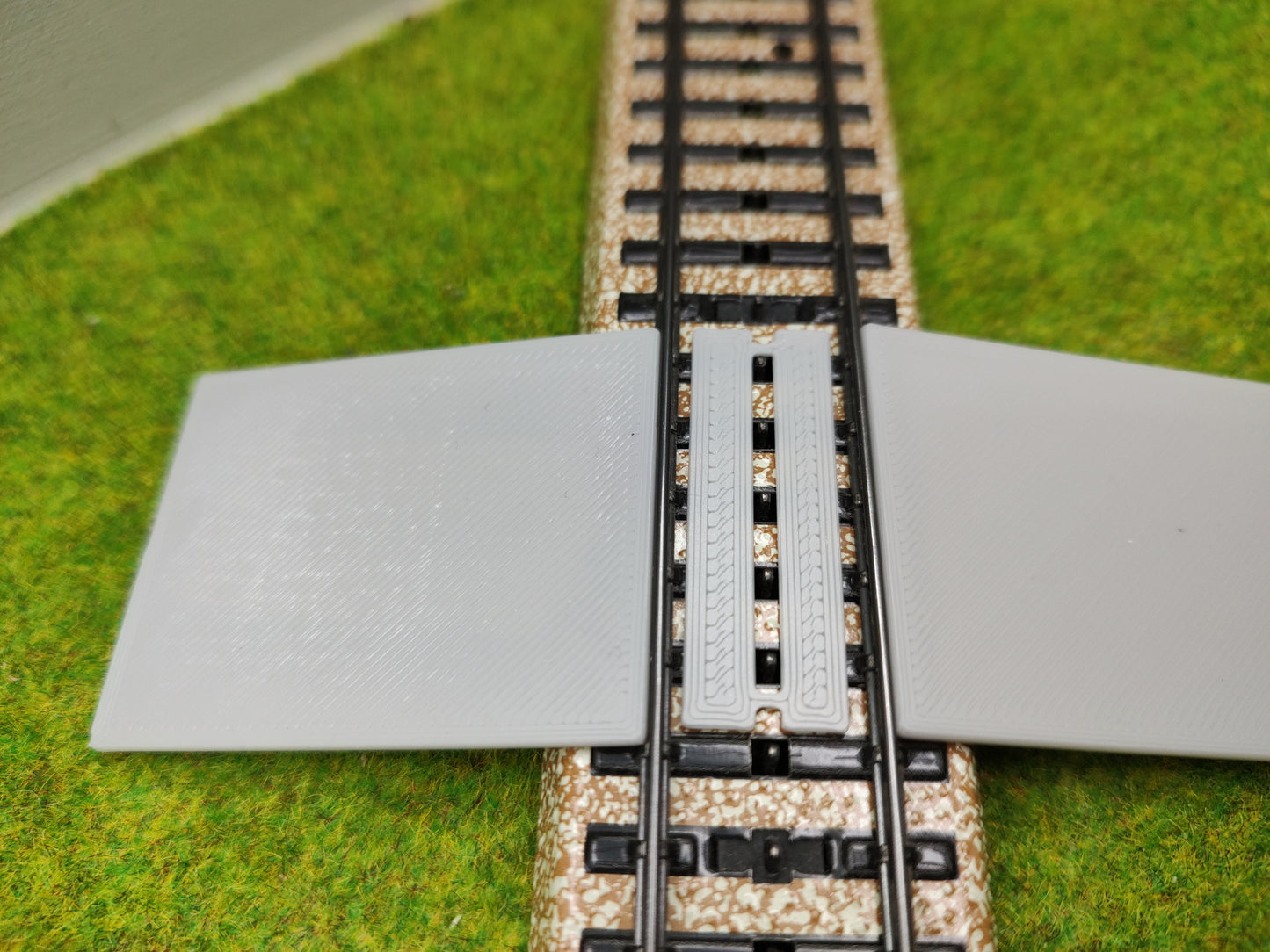 Bahnübergang H0 für Märklin M-Gleis-50x40mm - grau