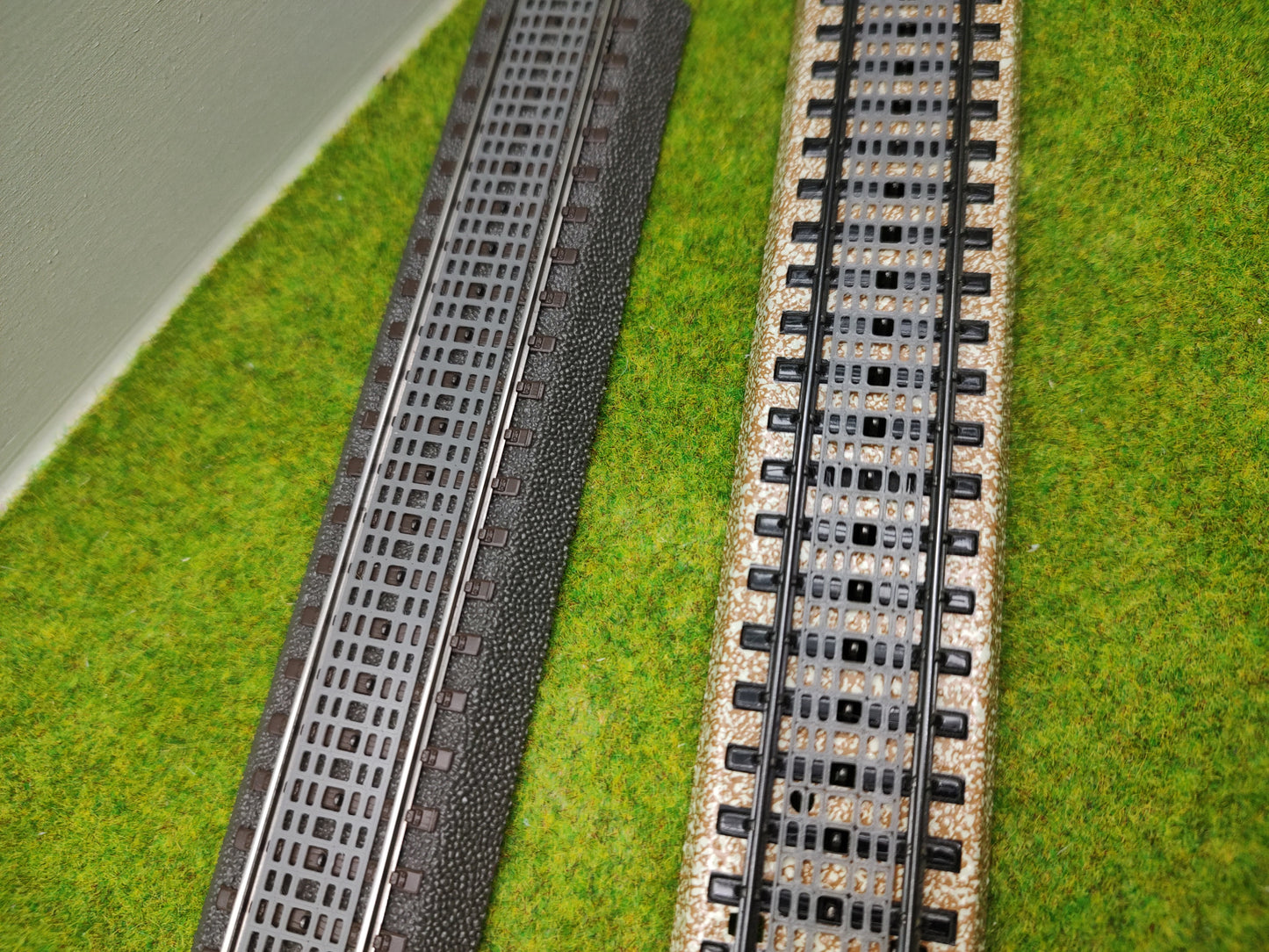H0 Zubehör - Schwellenbohlen für Märklin C- und M Gleis - 180 mm