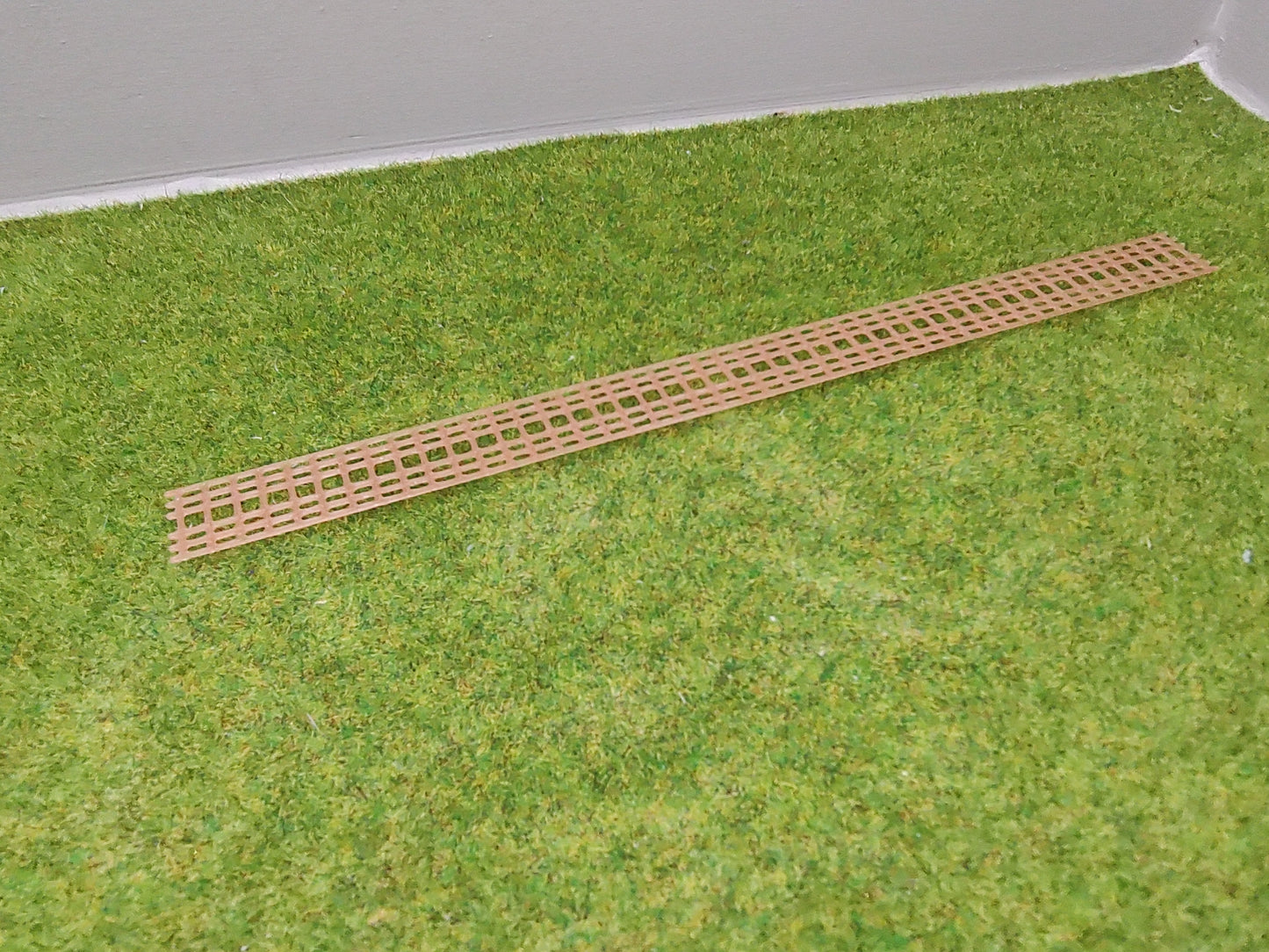 H0 Zubehör - Schwellenbohlen für Märklin C- und M Gleis - 180 mm