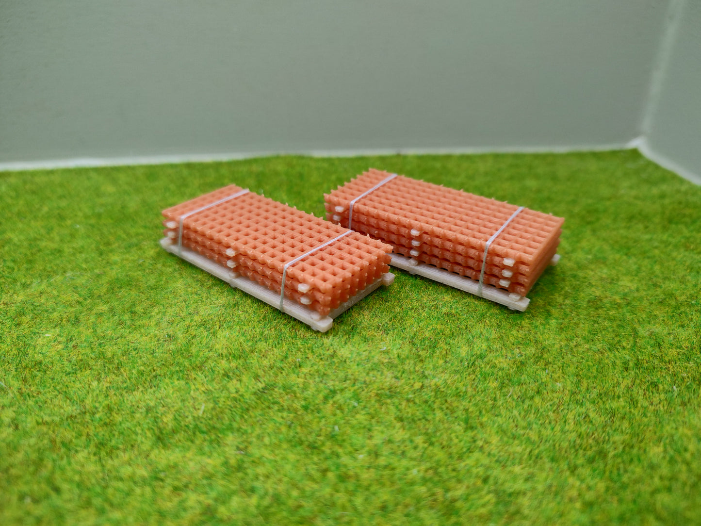 Ladegut H0 - Baustahlmatten auf Palette für Schwerlast- / Rungenwagons