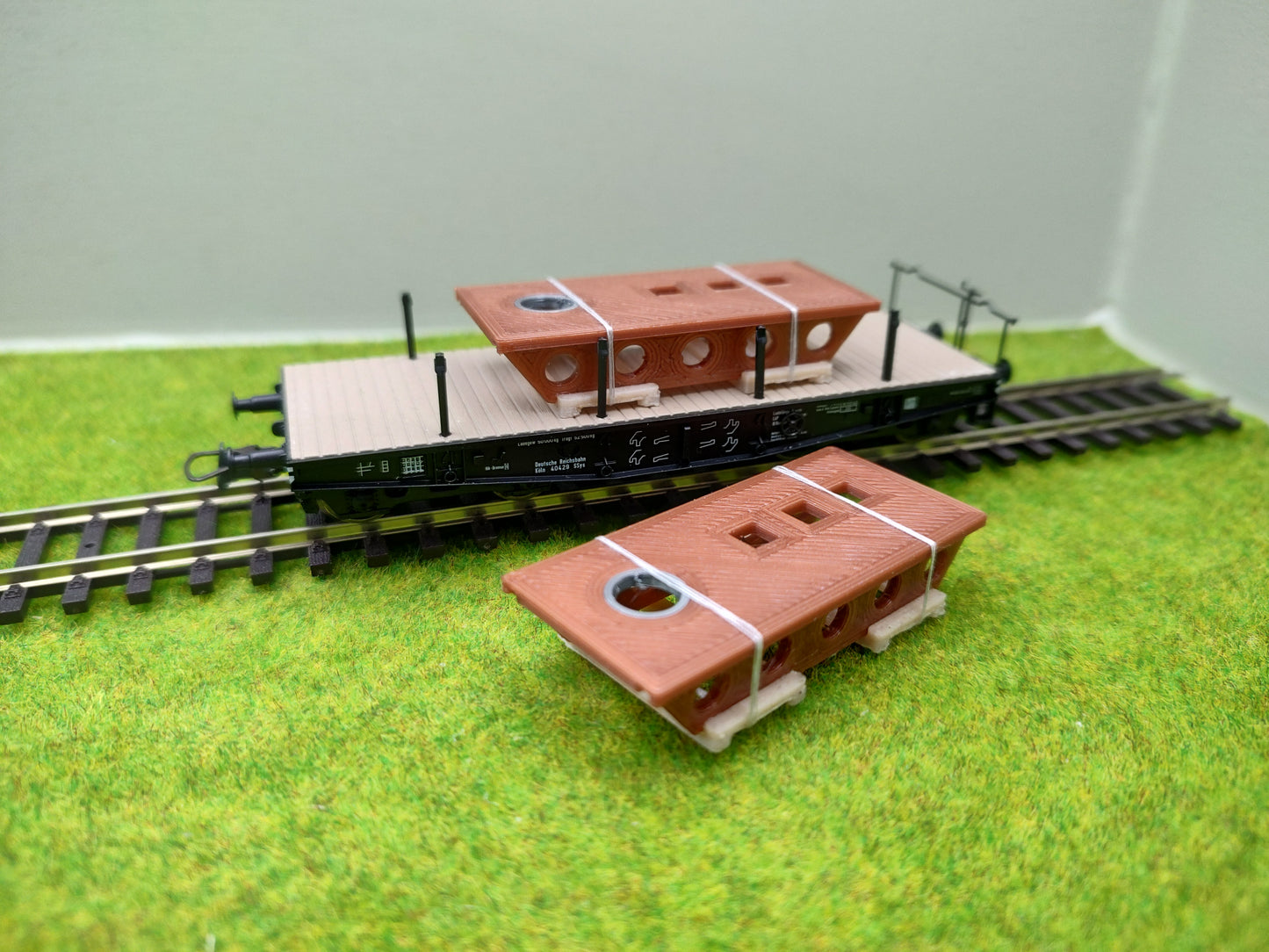 Ladegut H0, Maschinenträger für Schwerlast- / und Rungenwagons
