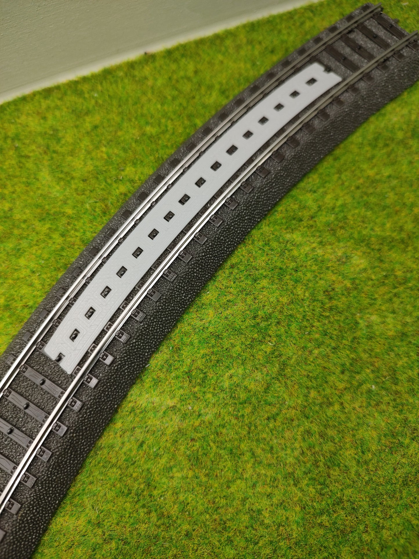 H0 Zubehör - Schwellenbohlen für Märklin C Gleis R2 30 Grad - 129,5 mm