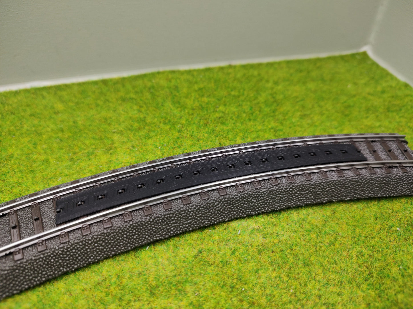 H0 Zubehör - Schwellenbohlen gebogen für Märklin C Gleis R1 - 128,5 mm