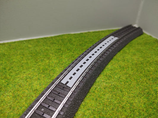 H0 Zubehör - Schwellenbohlen für Märklin C Gleis R3 - 126 mm