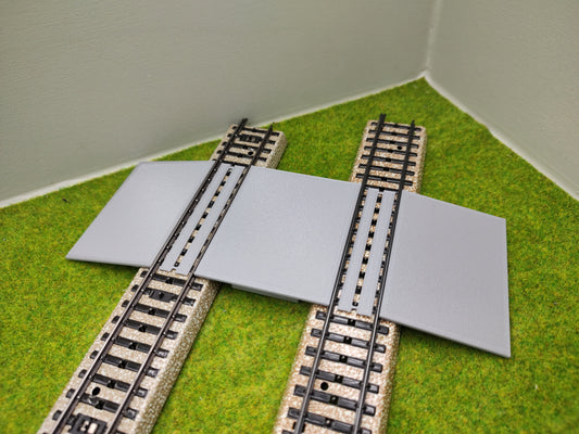 Bahnübergang H0 für Märklin M-Gleis-58x70mm - grau