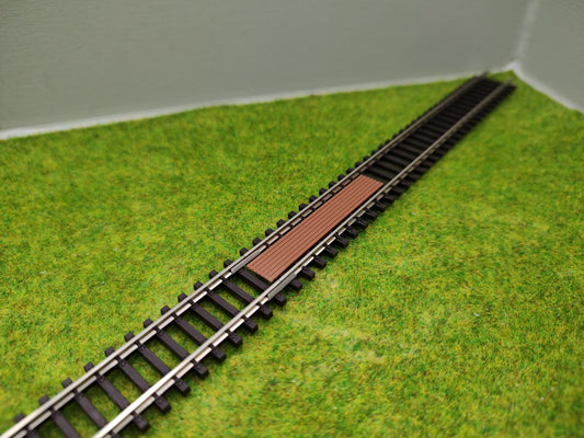 Zubehör für Spur TT - Gleiseinlage für Spur TT - 55x8,5 - Brettern Optik