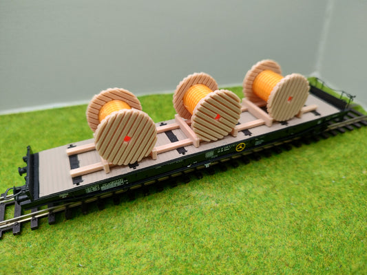 H0 Ladegut, Kabelrollen auf Palette für Schwerlast- und Rungenwagons - orange