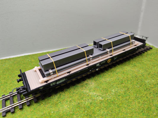 Ladegut H0 - Stahlplatten und Rohren auf Palette für Schwerlastwagons