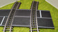 H0 Bahnübergang für das gebogene Märklin K-Gleis-58x70mm - mit Straßenmarkierung
