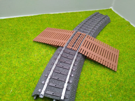 Bahnübergang H0 gebogen für Märklin C-Gleis-50x40mm - braun