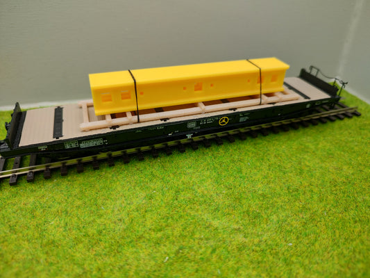 Ladegut H0 - Hallenträger auf Palette für Schwerlast- / Rungenwagons