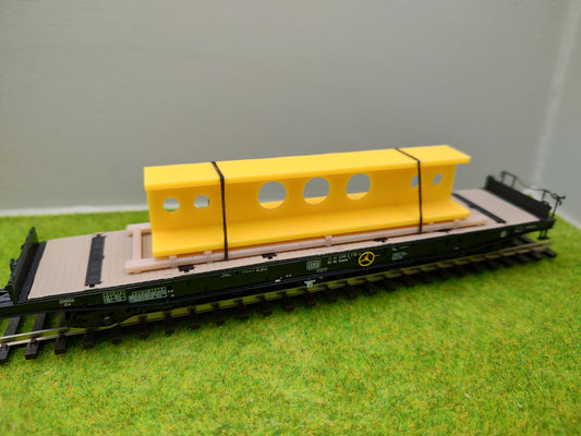 Ladegut H0 - Hallenträger auf Palette für Schwerlast- / Rungenwagons