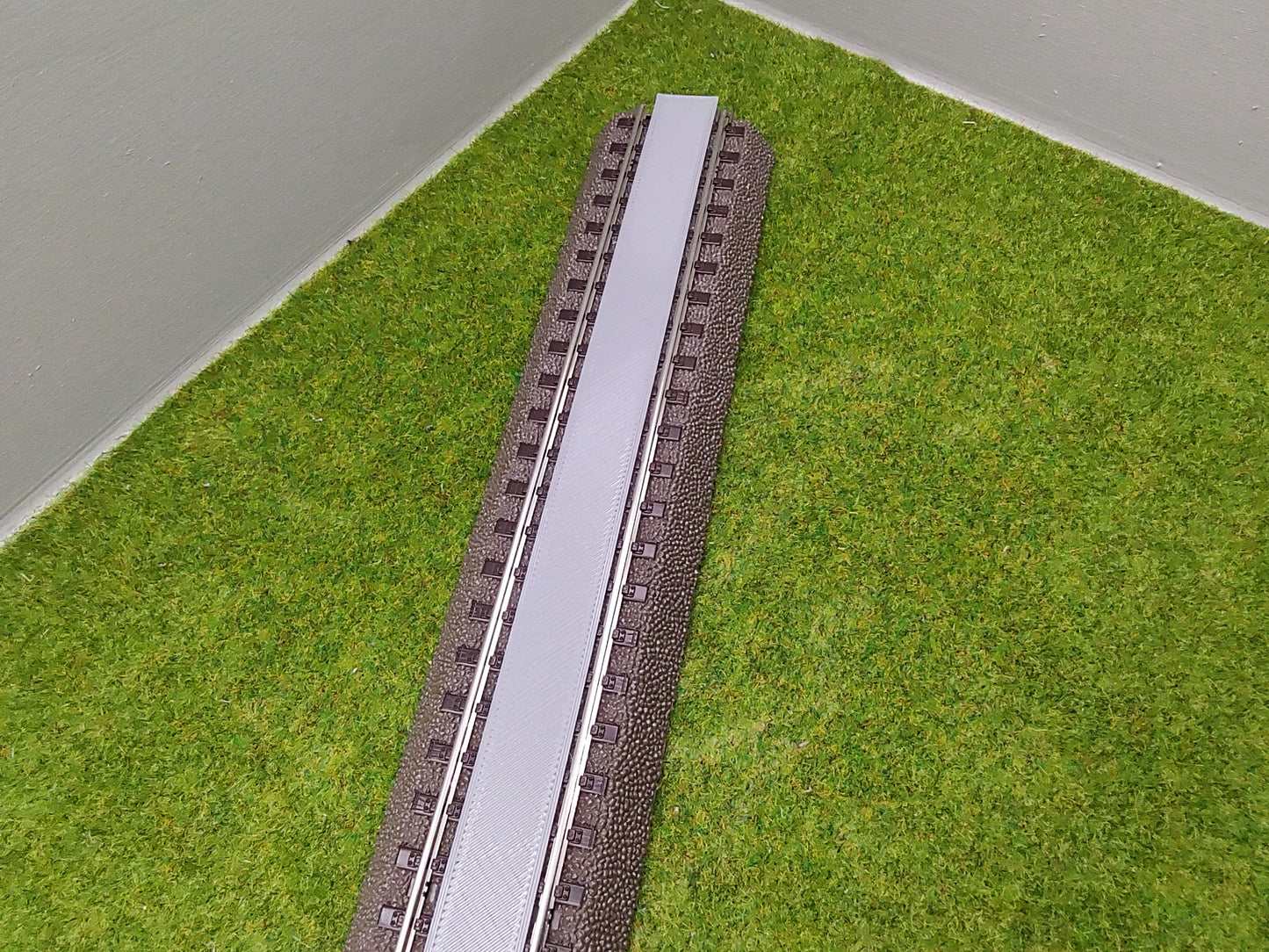 H0 Zubehör - Schwellenbohlen für Trix C Gleis - 180 mm