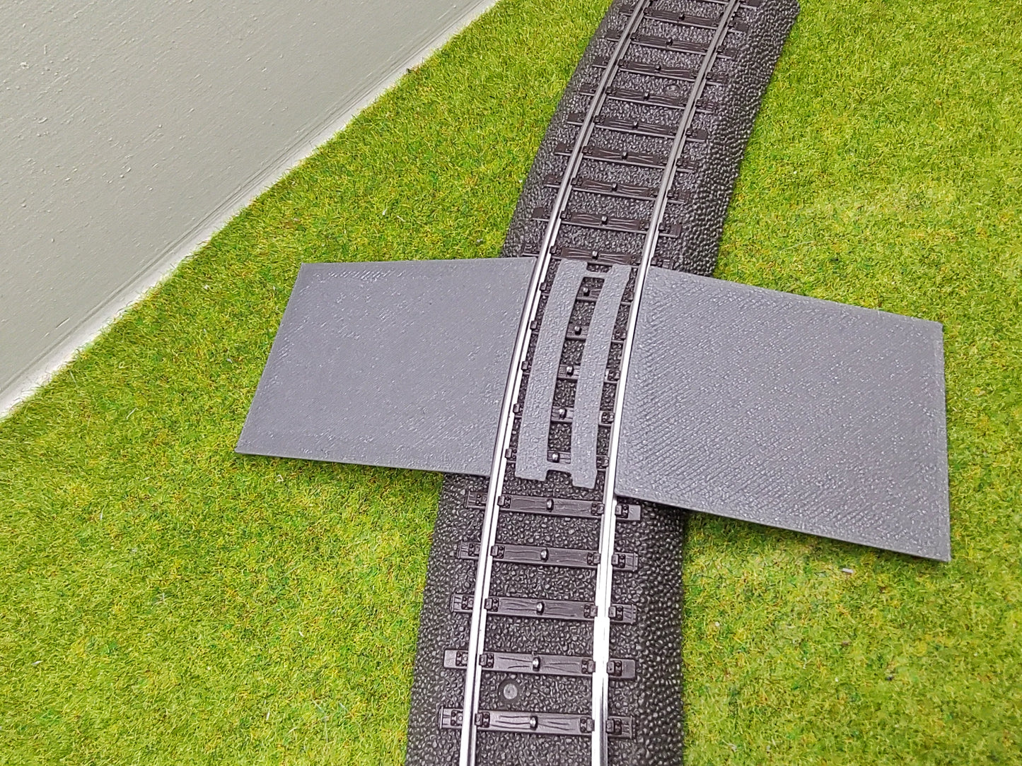 Bahnübergang H0 für Märklin C-Gleis-50x40mm - grau